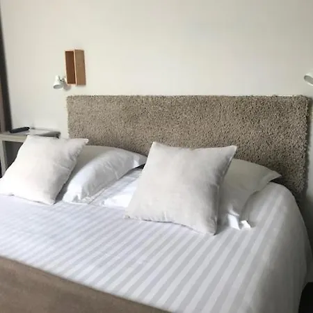 Szálloda La Petite 2*